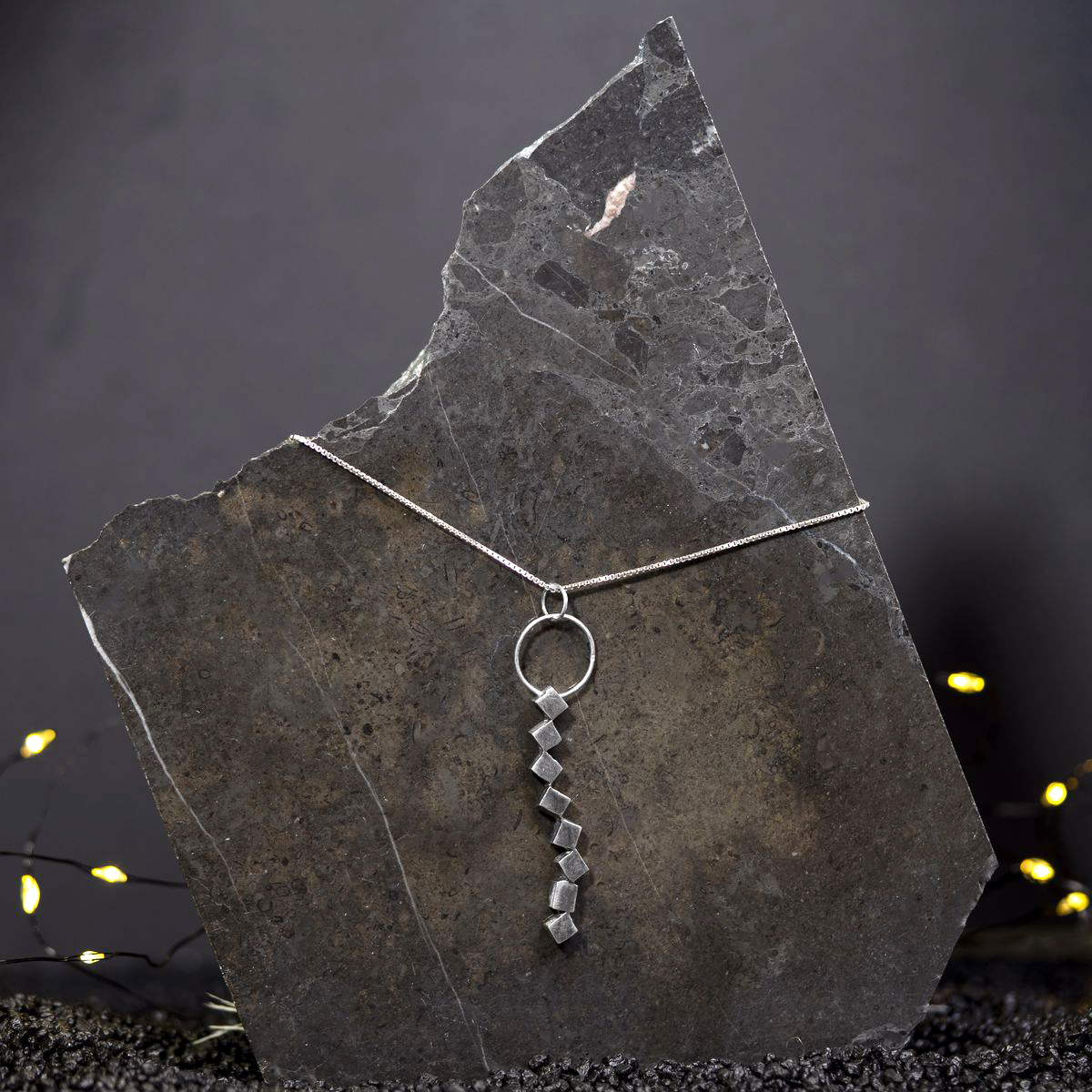 colier argint lucrat manual antichizat