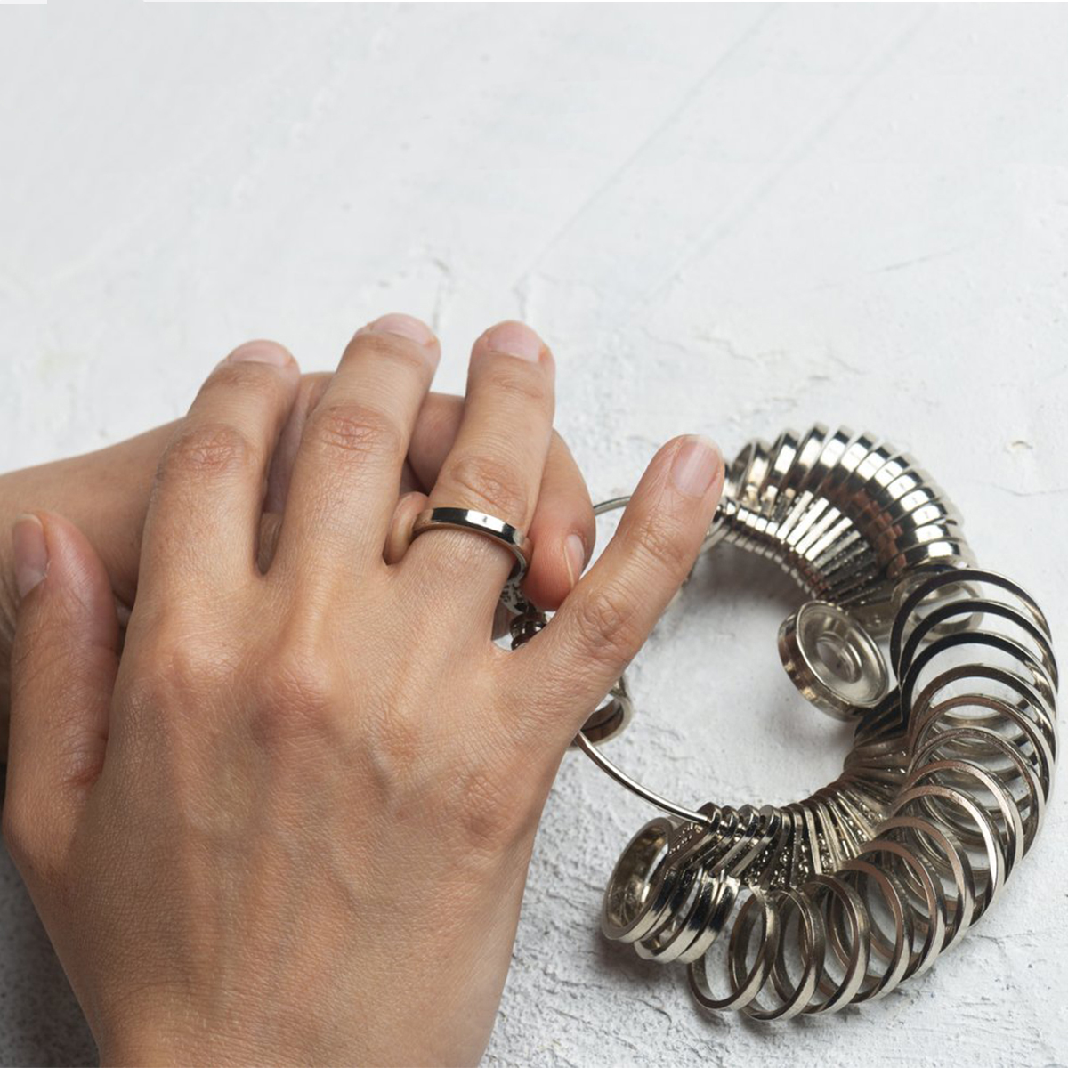 cum aflu marimea corecta a unui inel